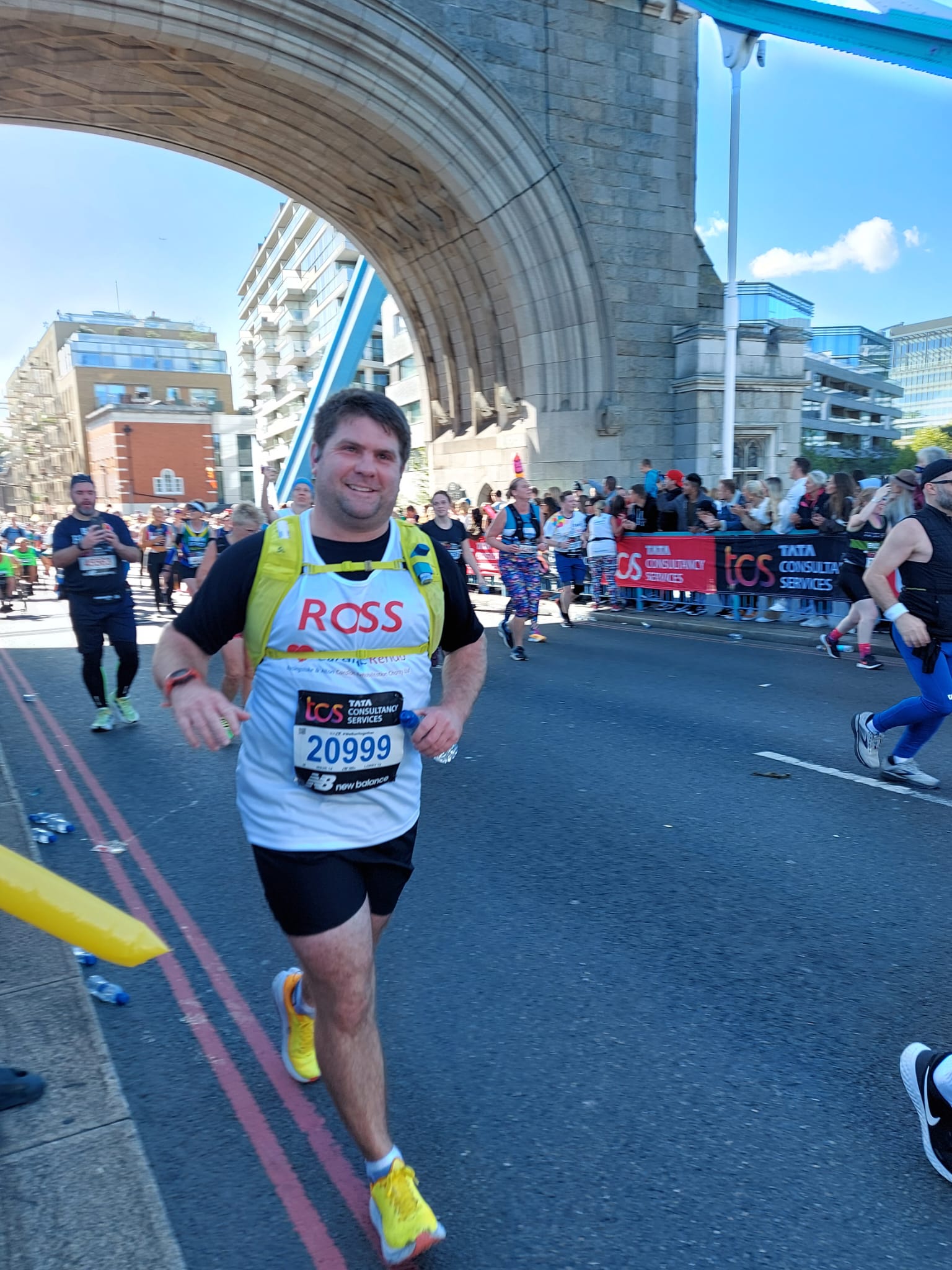 An image of Super runner Ross raises money for Rehab